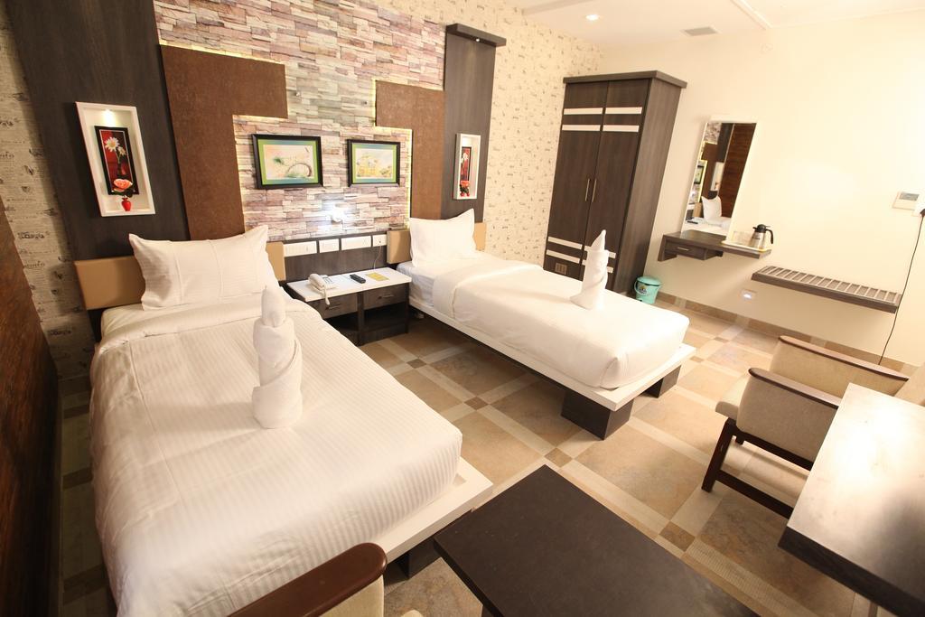 Mmr Gardens Hotel Madurai Eksteriør billede